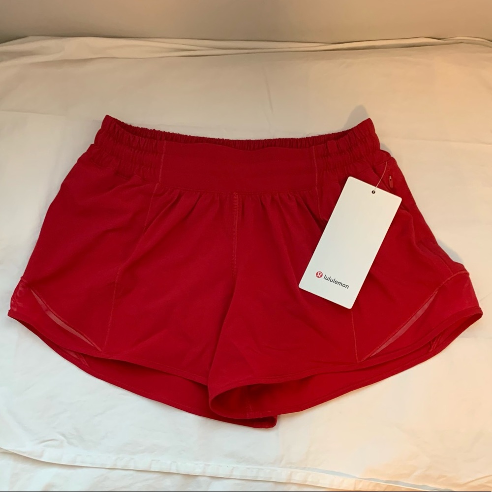 Lululemon Hotty Hot Shorts 4”❣️